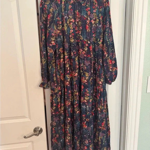 Natural Life / Floral Navy Maxi Dress - Picture 2 of 3
